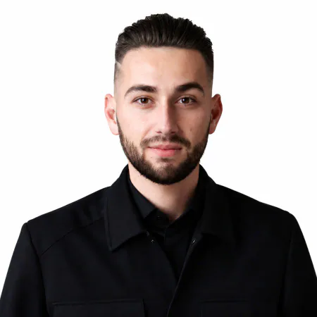 Portrét: Petr Zahradník
